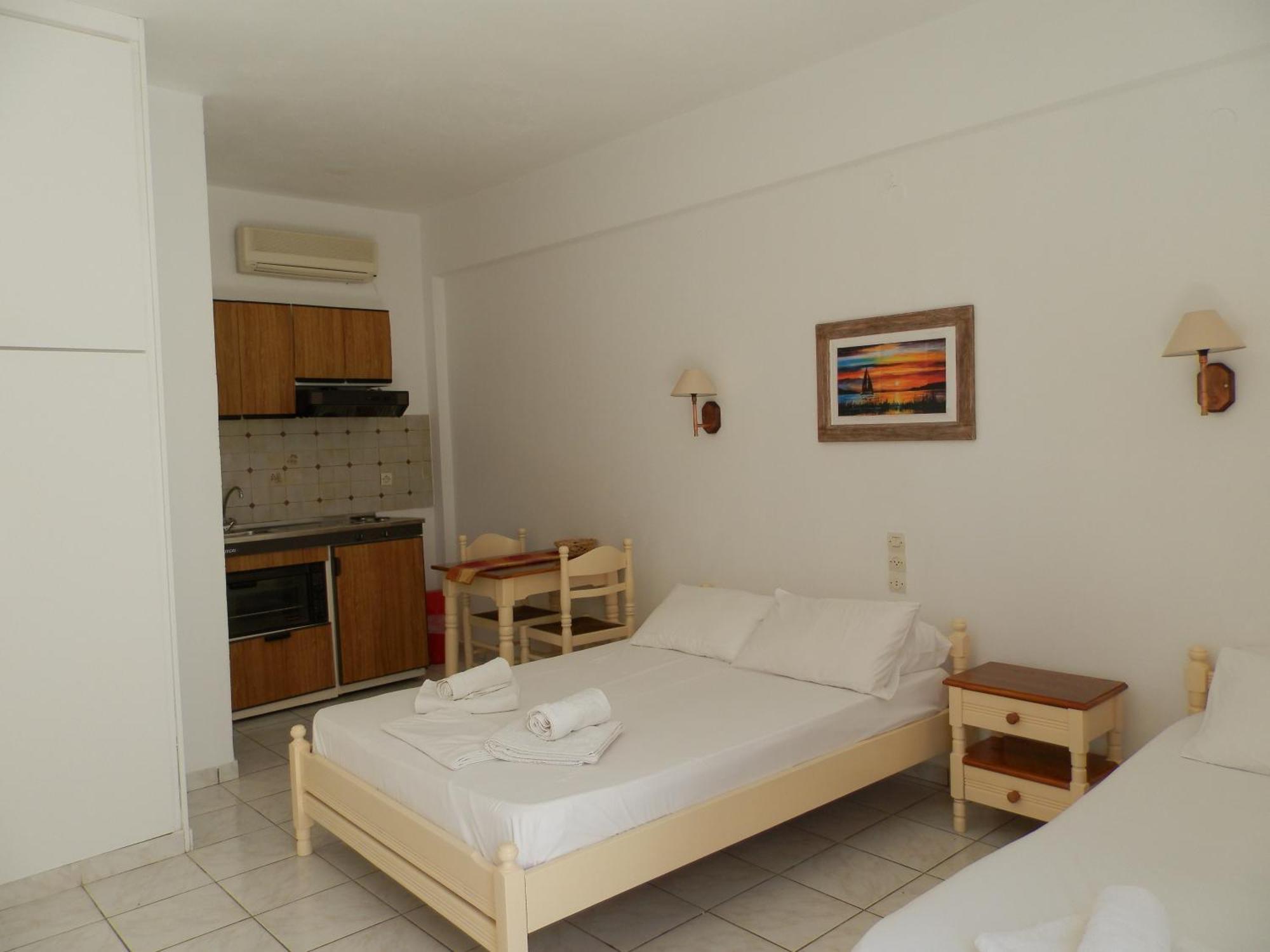 Aeolos Hotel Apartments Γύθειο Εξωτερικό φωτογραφία